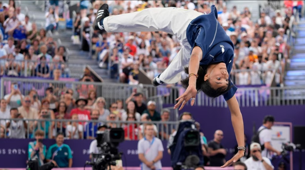 Olympic breaking underway, with b-girl India winning first battle in Games history